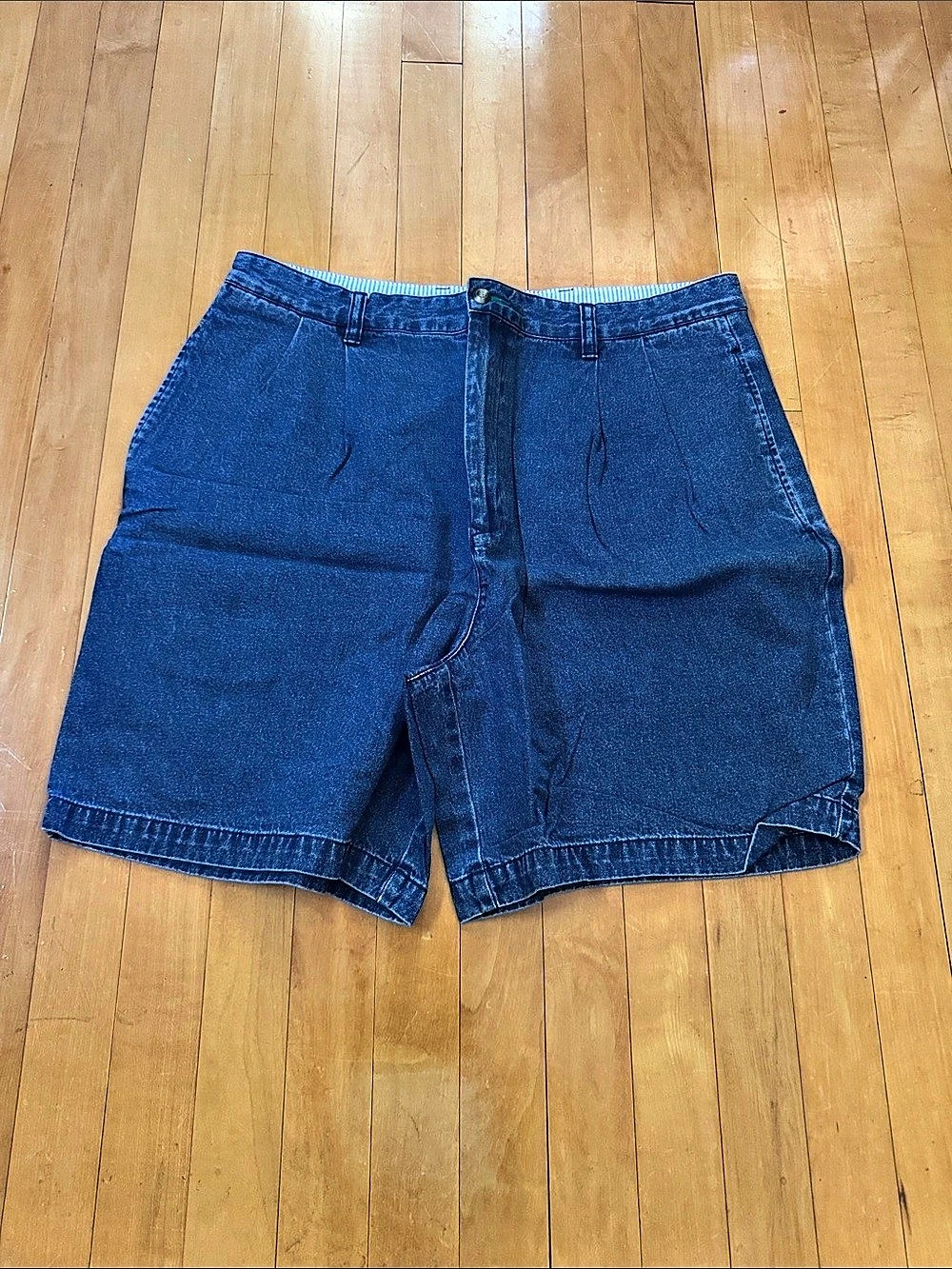 Tommy Hilfiger vintage Men's Denim Shorts men’s Waist 36